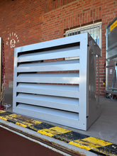 Lade das Bild in den Galerie-Viewer, AMSTERDAM Schallschutzhaube, 6-8 dB Schallreduzierung für Wärmepumpe & Klimaanlage