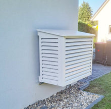 Lade das Bild in den Galerie-Viewer, 02- SALZBURG Abdeckung Schrägdach - Schutzhaube für Wärmepumpe &amp; Klimaanlage
